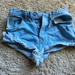 Brandy Melville cut off jean shorts M